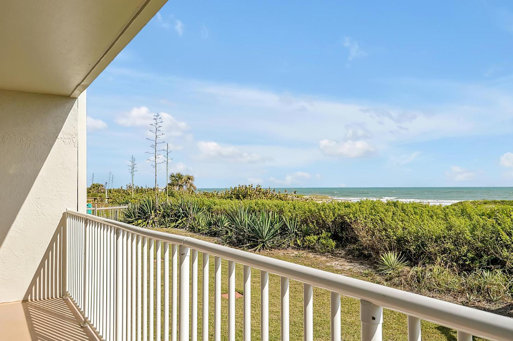 Direct Oceanfront Condo With Amazing Views Near Коко Бийч Екстериор снимка